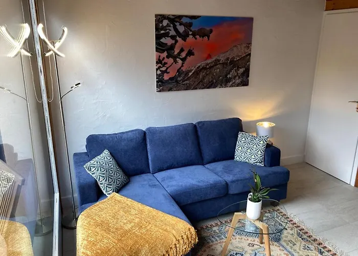 Appartement Centre - Sophisticated 2-bedroom Duplex