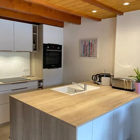 Appartement Centre - Sophisticated 2-bedroom Duplex *